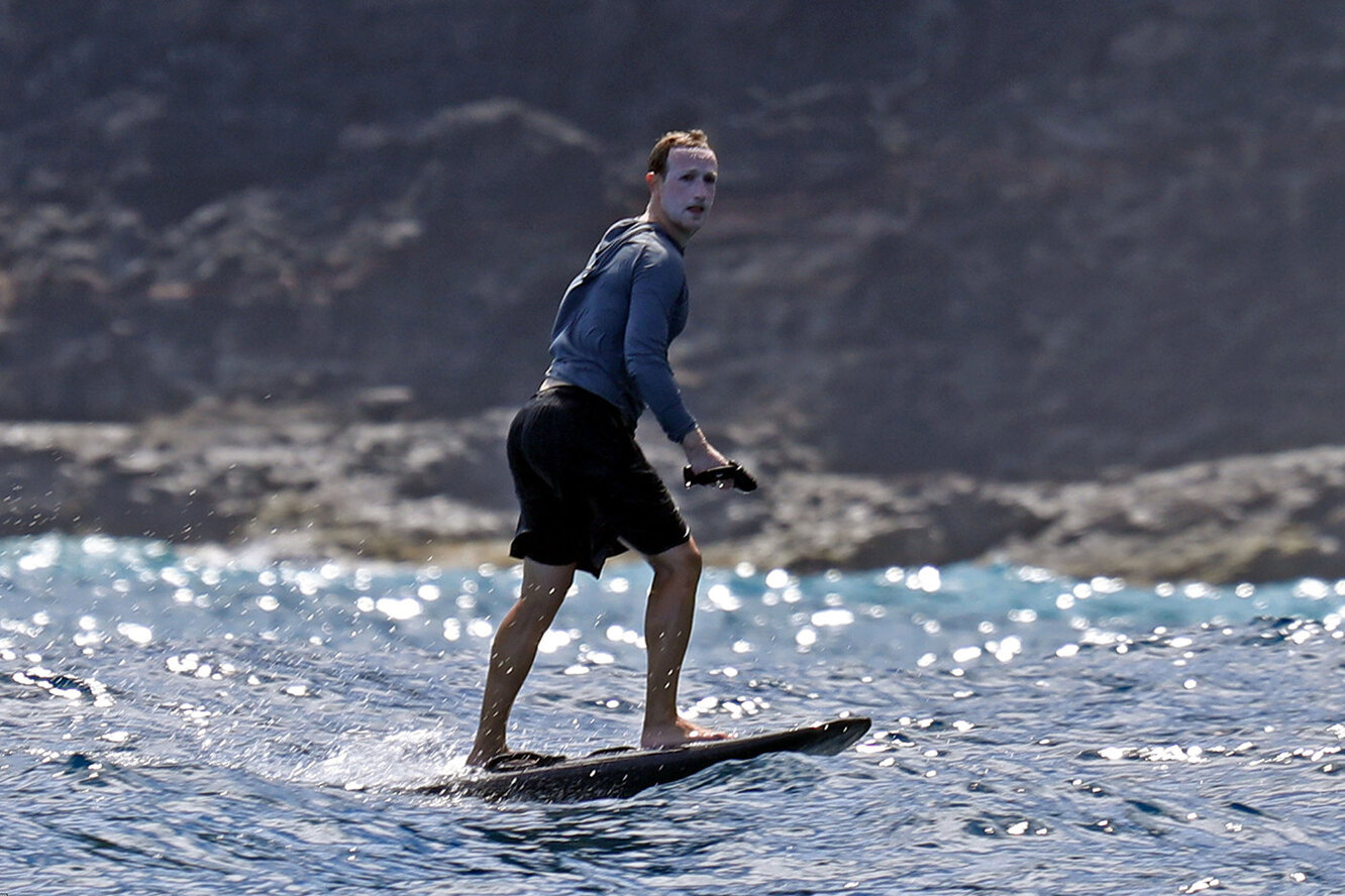 Mark Zuckerberg Buys Hawaii