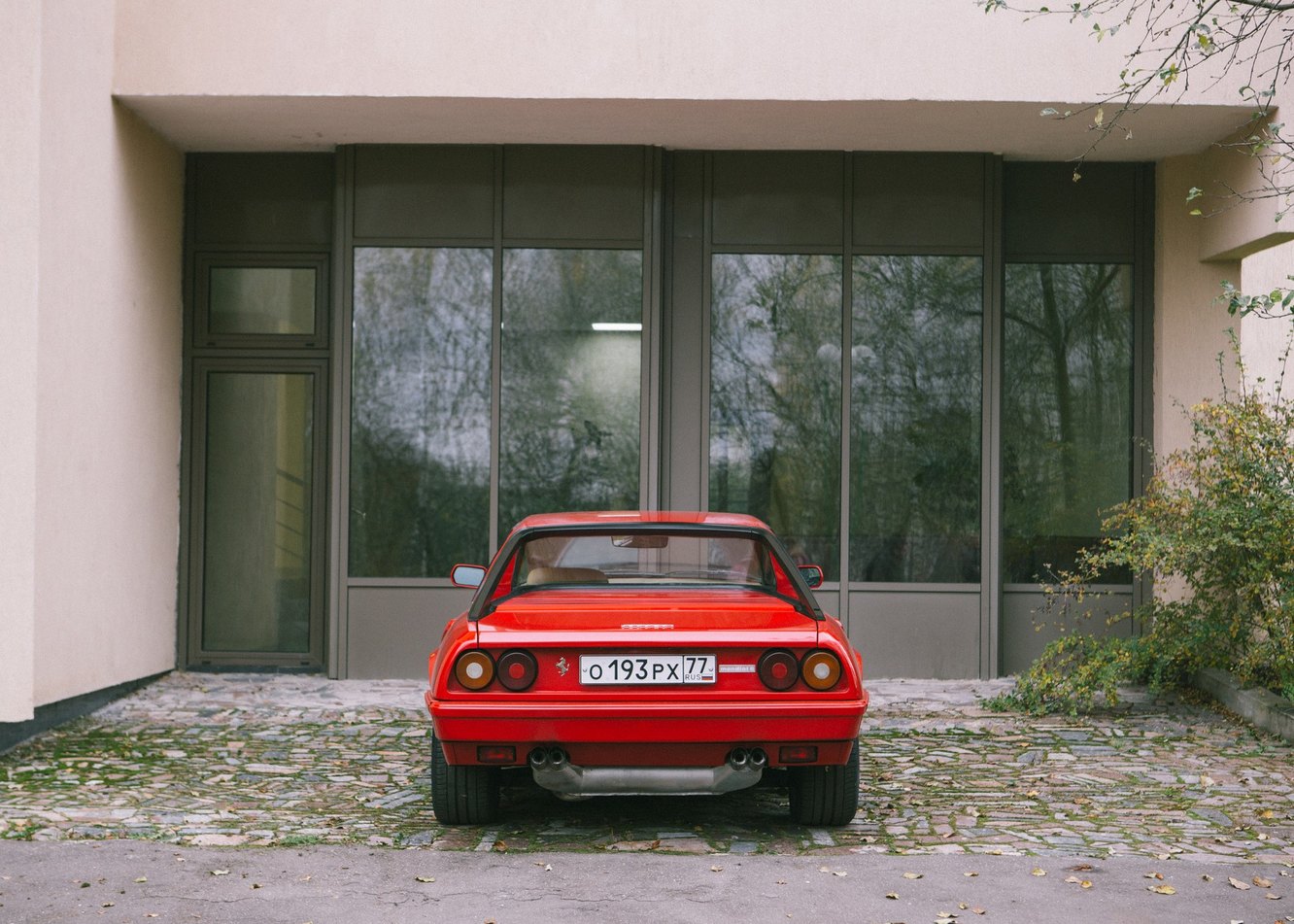 Алексей Васильев и Ferrari Mondial 1981 года