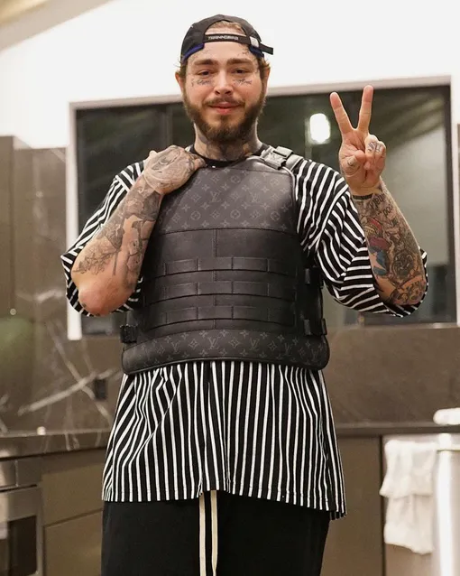 Post Malone в бронежилете работы Шерона Барбера, сделанном из сумок Louis Vuitton