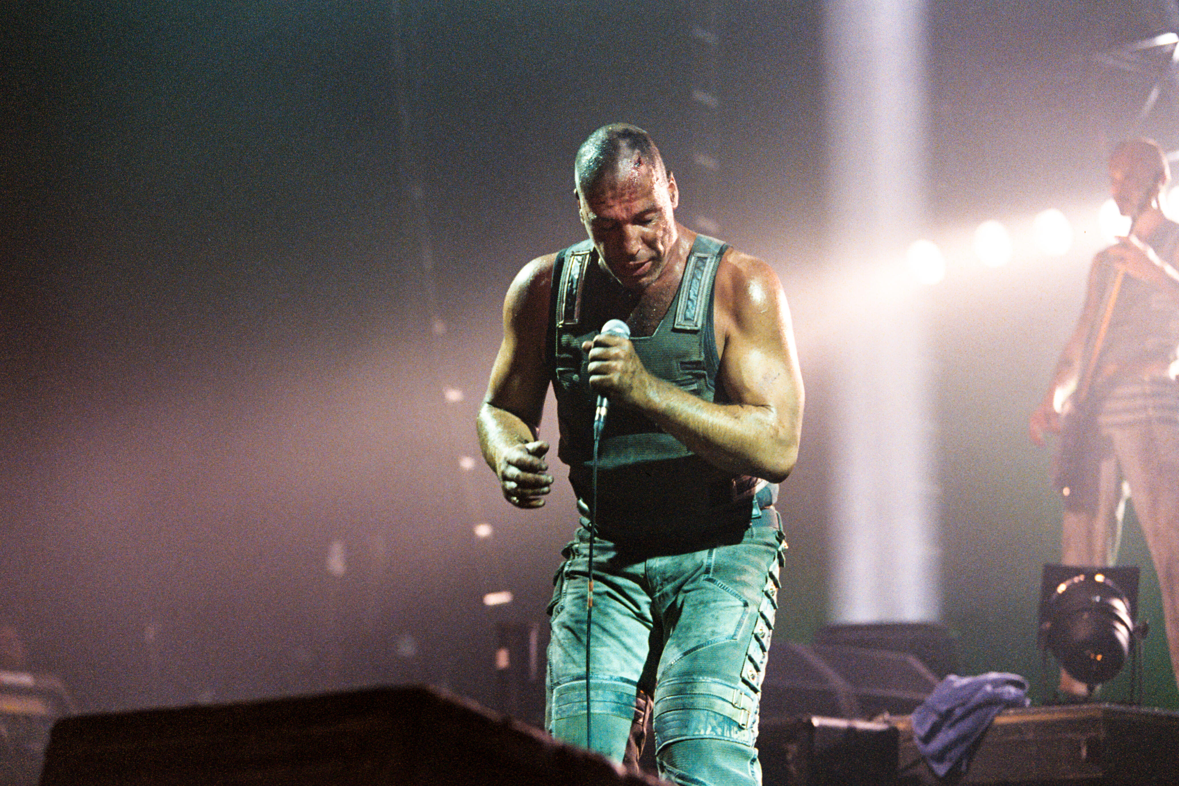 Группа Rammstein провела концерт в Берлине, несмотря на протесты - укатлант.рф | Новости