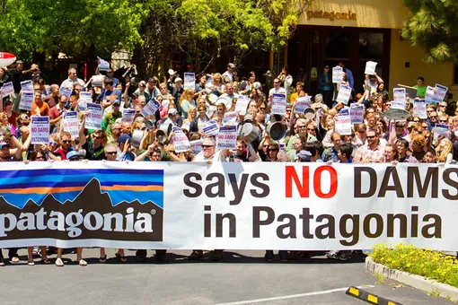 Patagonia закроют свои магазины на день — это забастовка против изменений климата