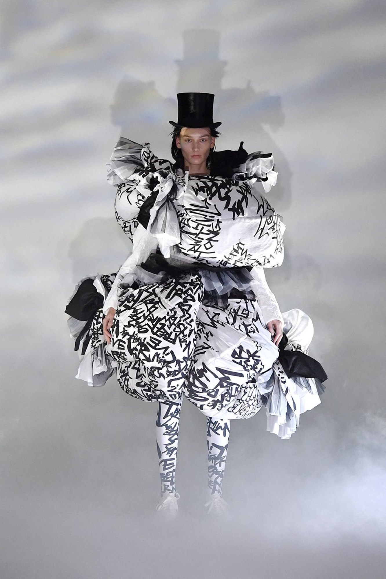 Comme des garcons rei 2025 kawakubo