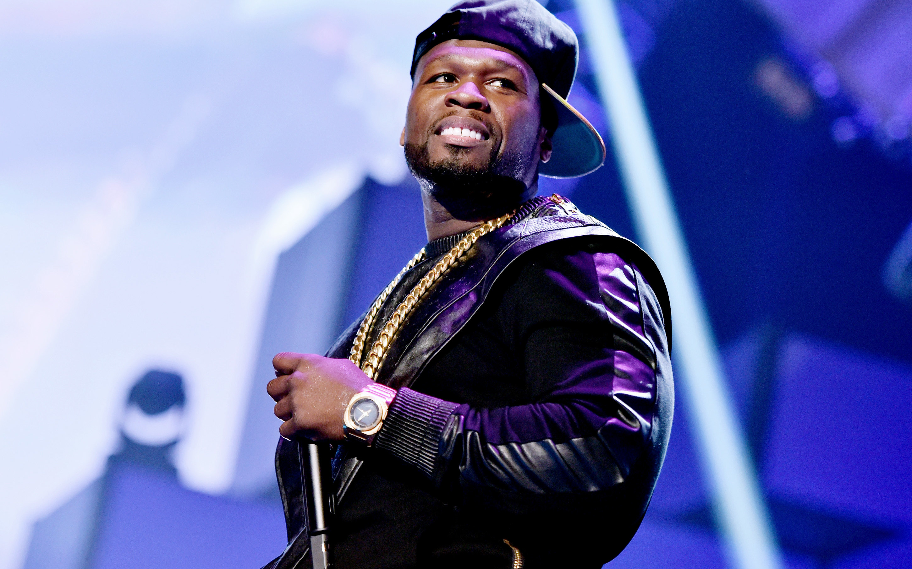 50 Cent выкупил билеты в первые ряды на концерт своего конкурента