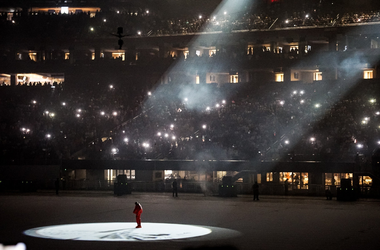 Что было на презентации альбома Donda Канье Уэста