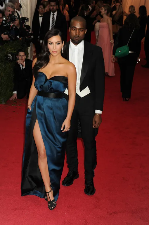 NEW YORK, NY — MAY 05: Kim Kardashian_Kanye West Attends The 'Charles James: Beyond Fashion' Costume Institute Gala At The Metropolitan Museum Of Art On May 5, 2014 In New York City. People: Kim Kardashian_Kanye West КРЕДИТ