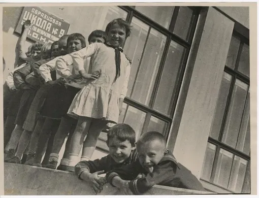 Ученики образцовой школы имени Урицкого, 1930-е