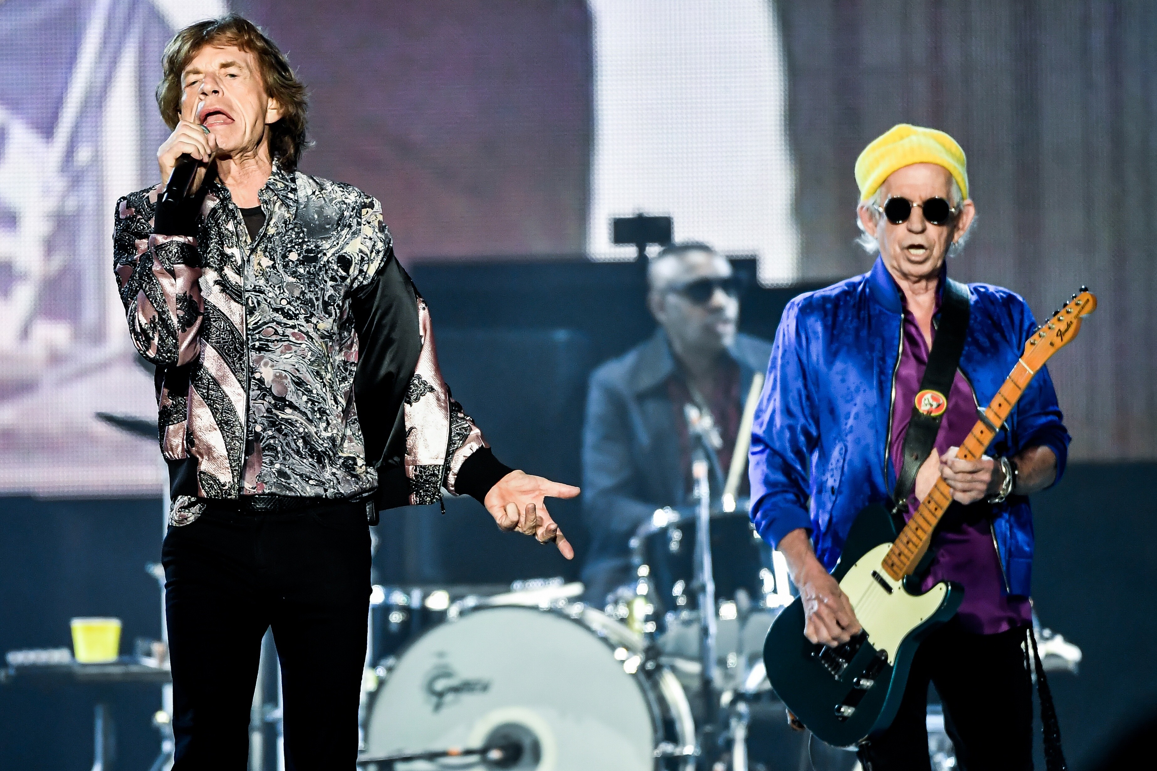 The Rolling Stones анонсировали новый альбом под видом рекламы ремонта  стекол