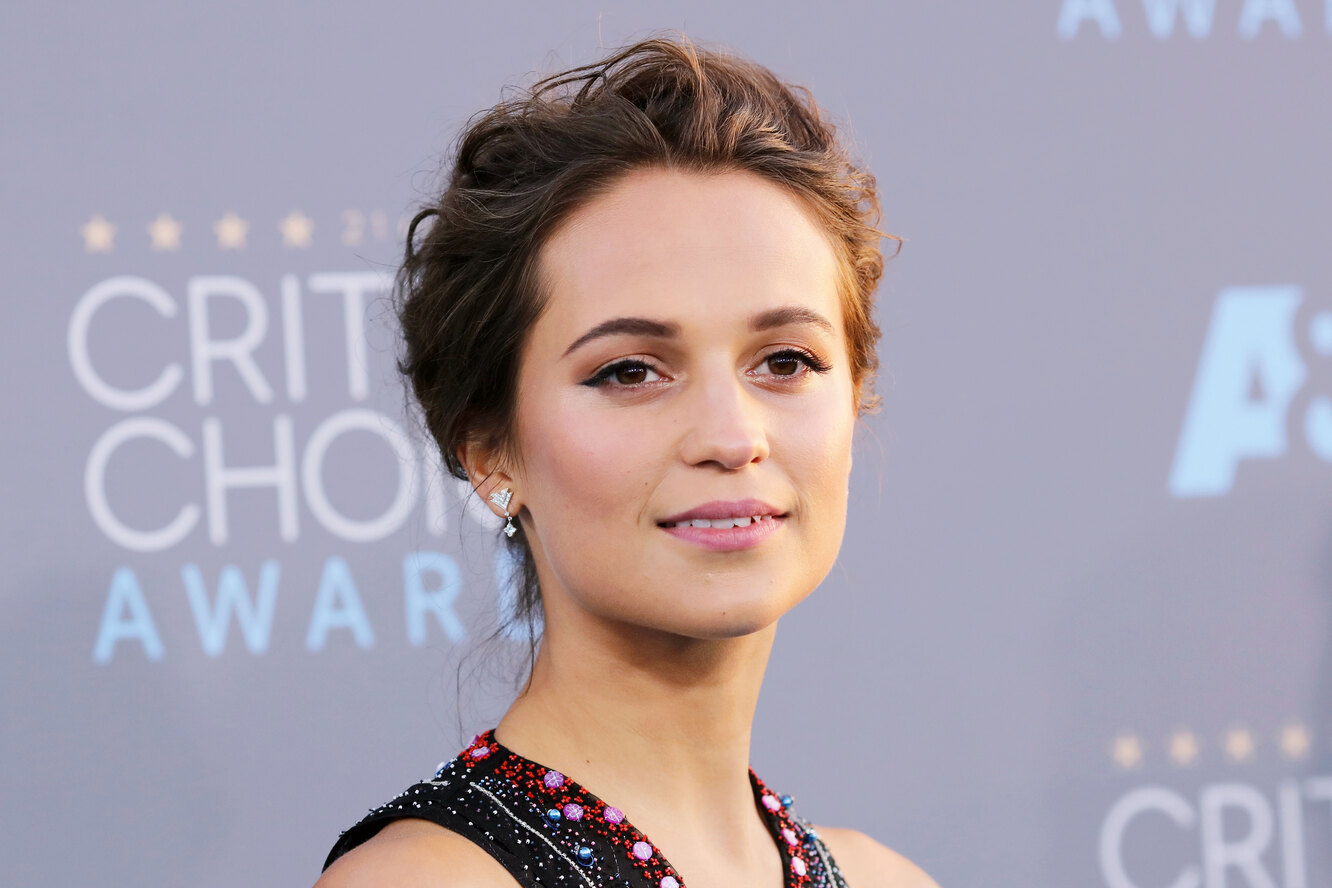 Алисия 1. Alicia Amanda Vikander. Алисия Викандер фото. Алисия Викандер в детстве.