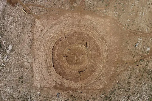 Археологи обнаружили на Крите древнее сооружение, напоминающее лабиринт Минотавра