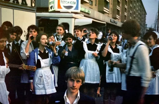 Школьники, 1981