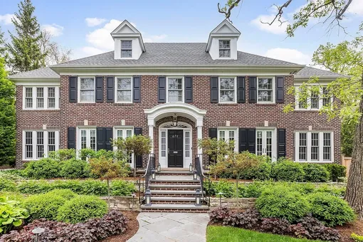 Дом из «Один дома», оцениваемый в $5,25 млн, нашел покупателя всего за неделю