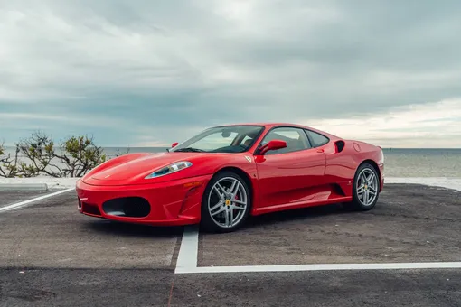 На аукцион выставили Ferrari F430 Дональда Трампа. Стоимость машины оценивают в $1 млн