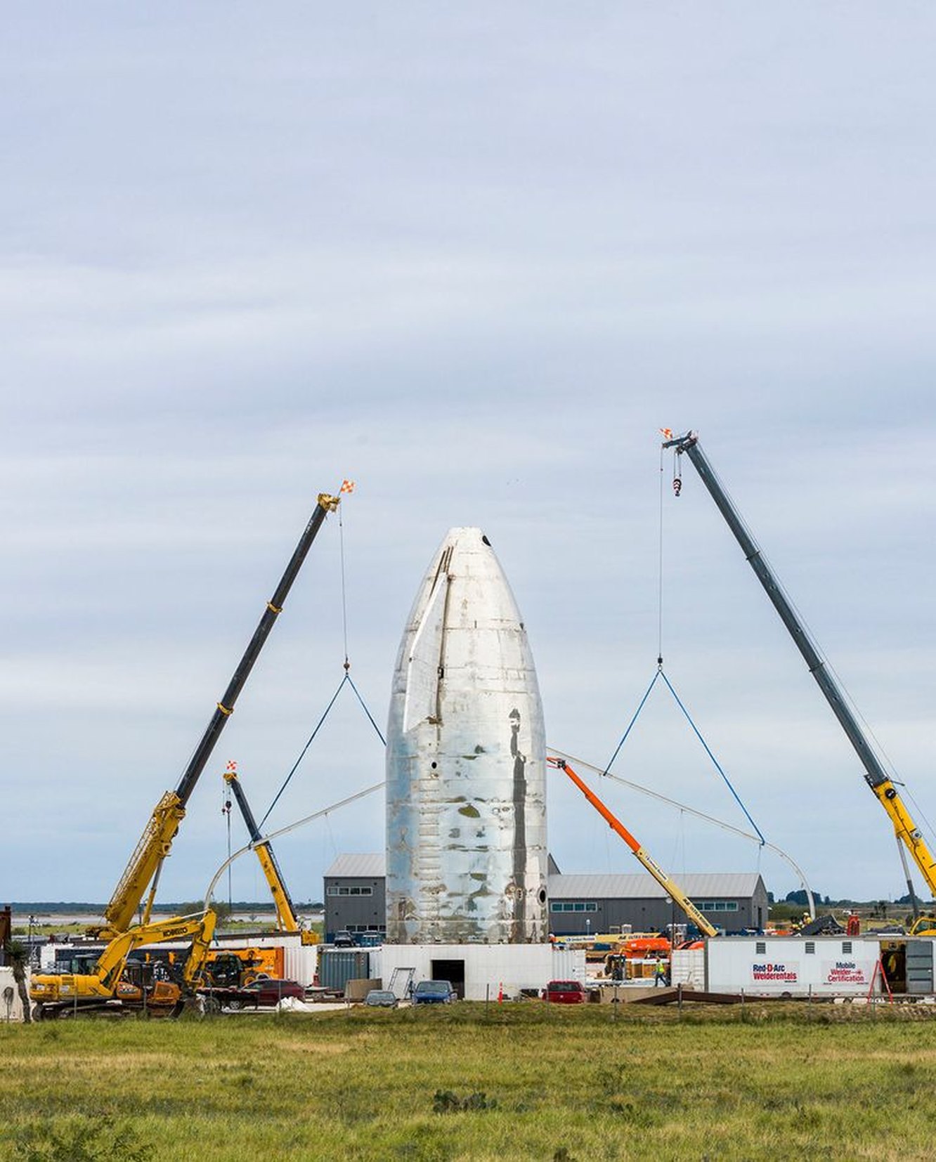 Огромная ракета и трупы черепах вместо тихой гавани на берегу океана: как  SpaceX Илона Маска уничтожает деревню Бока-Чика в Техасе