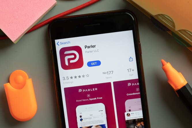 Apple удалила из app store соцсеть parler после 24 часового ультиматума