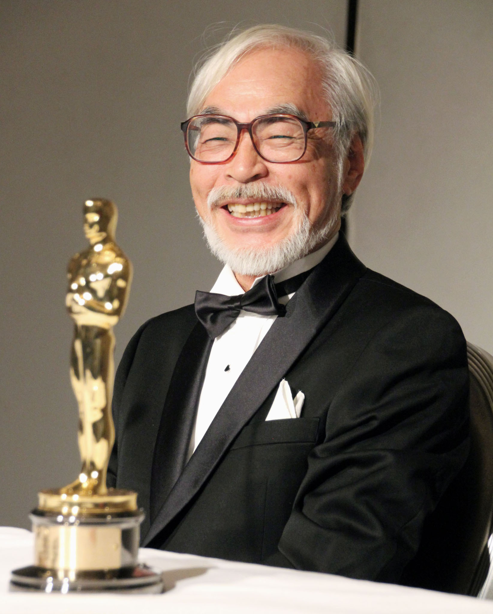 Miyazaki. Хаяо Миядзаки. Хаяо Миядзаки Оскар. Миядзаки Аой. Хаяо Миядзаки Оскар 2003.